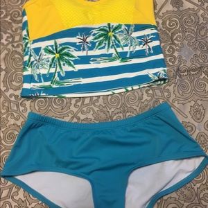 Lime Ricki tankini -top and blue bottom